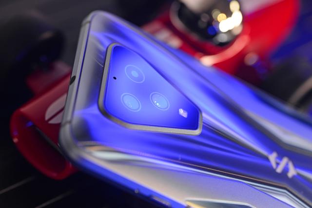 游戏手机|黑鲨提前开启双11之战，120Hz高刷屏手机正式降价