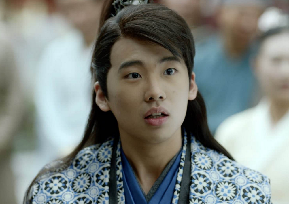 郭麒麟：火力全开？郭麒麟连续参加六档王牌综艺，超越岳云鹏！