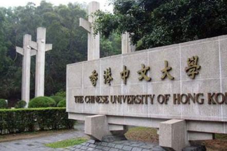 「高考作文」拒绝北大保送，贷款100万去美国大学的女生，如今怎样？