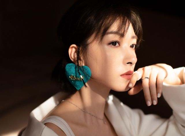 万茜|别再锤了！万茜丢代言丢资源好惨，团队已经招架不住了！