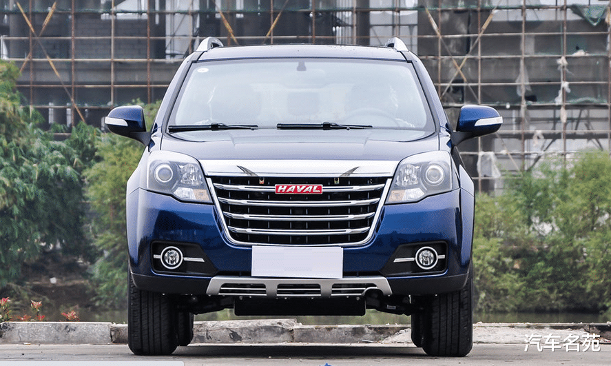 奥迪q2|汽车“油老虎”最新排行榜！款款都很费油，车主：真是谁买谁知道！