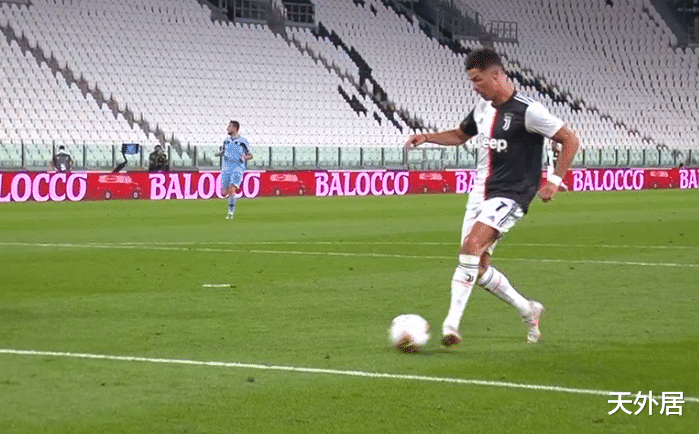 C罗|C罗之夜！一夜刷爆5大历史，球迷狂赞：他就是2020年金球先生