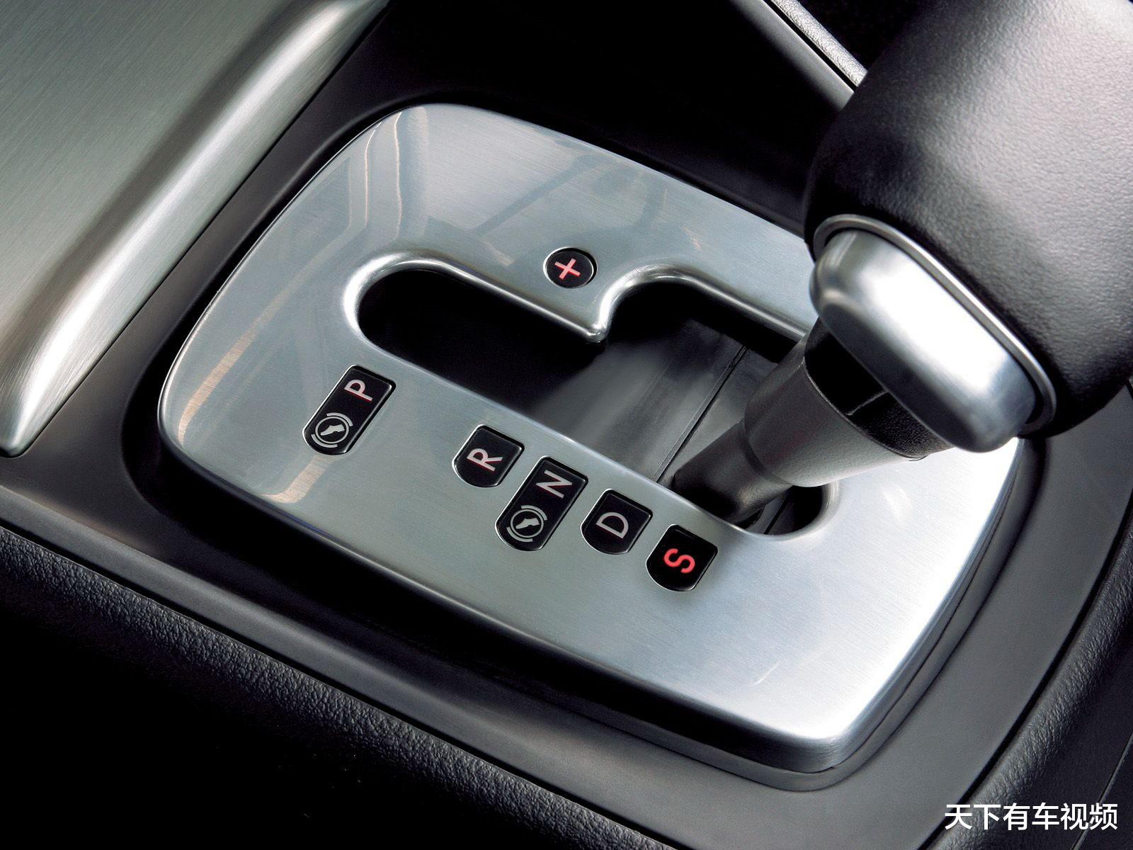 【自动挡】自动挡一定比手动挡好吗?厂商说了实话,车主:还好知道了!