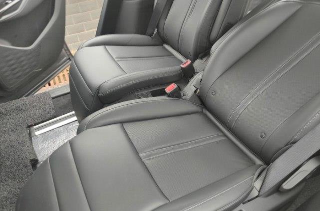 五菱|真香:全国首辆五菱凯捷挂牌上路