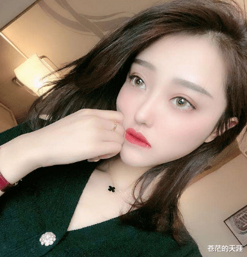 娜美▲娜美“叛逃”仙家之后，直播人气一直掉，近日开播只有不足百人观看