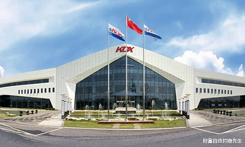 百亿存款消失，还不起10亿的债，股民成“冤大头”，创始人被捕