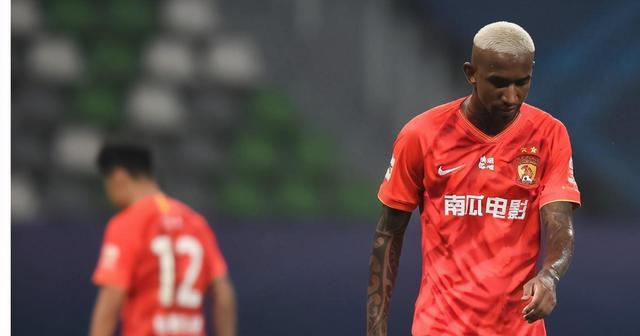 江苏苏宁|争冠决赛一触即发，恒大却迎来致命坏消息，胜利天平或向苏宁倾斜