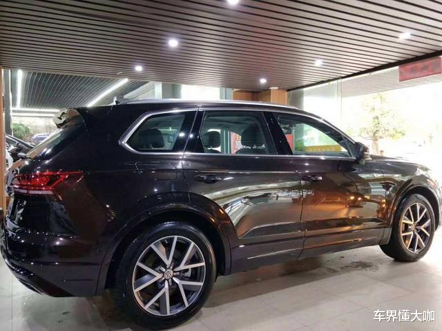 大众汽车|大众最惨的SUV！一口气狂降15万，明知捡便宜，却还是没人买