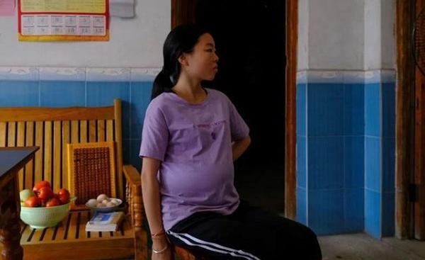 话晴空|湖南男童撑破肚皮去世,姐姐肚子一样,医生:能治,但年花销百万