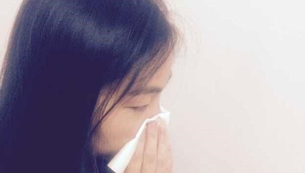 心脏|肝不好，头先知？医生：若头部出现4个迹象，说明你该好好护肝了