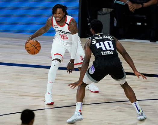 斯通|两战42+18！悍将适合火箭，斯通或送走神射手，塔克续约停滞