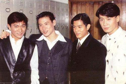 「张学友」为何张学友能被称为歌神？看他咋评价周杰伦的唱歌实力就明白了