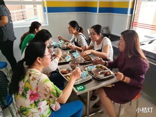 教师|教师食堂“随便吃”,暴露了部分人的道德丑相
