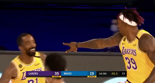 jr|起飞了！JR背抛制导！霍华德鲨鱼重扣！各位爷的青春回来了