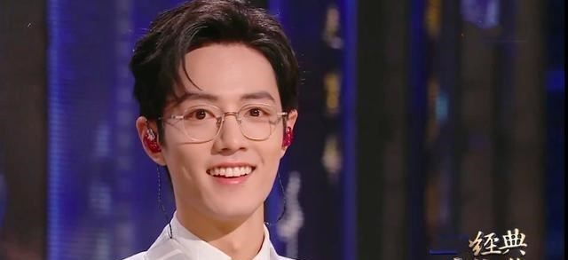 肖战▲这一天，肖战很忙：盖章声明来了，结局还会远吗？