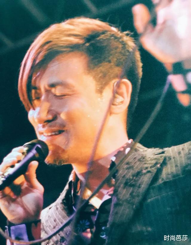 演唱会：都说这是“一场21世纪最简陋”的演唱会，可歌神的配备才最“简陋”吧！