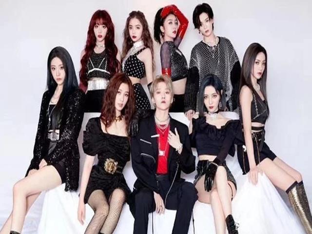 极限挑战■《极限挑战》下期将迎来老成员的回归，彭昱畅及“高颜值”女团