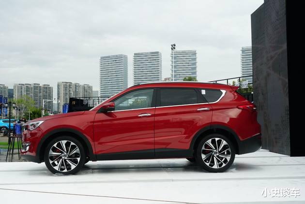 「SUV」奇瑞再出“王牌”SUV!6万起售,5/6/7座任选!轴距2米7,高颜值