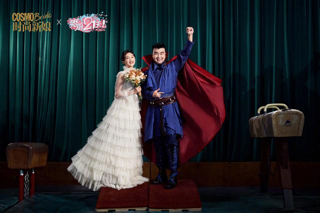 「何雯娜」何雯娜与丈夫拍结婚照,穿黑婚纱自信飞扬,重现昔日奥运冠军风采