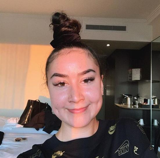 「酒驾」澳洲20岁女孩惨死家中一周后才被发现，而凶手竟是自己的亲哥