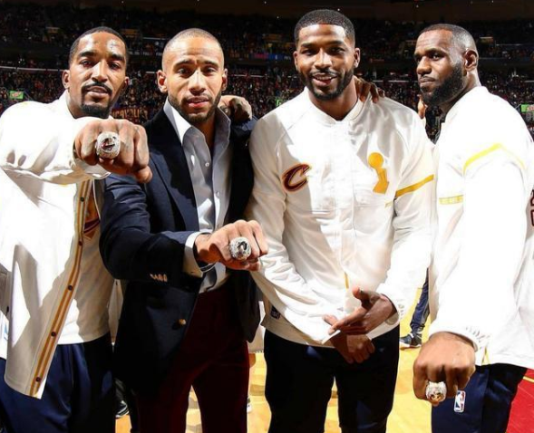 #J·R·史密斯#冠军稳了！湖人或底薪签下，总冠军顶级神射，詹皇：他适合做湖人老大