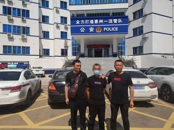 潇湘晨报|父子俩深夜殒命，收留的流浪少年却不知去向，25年后案情告破！