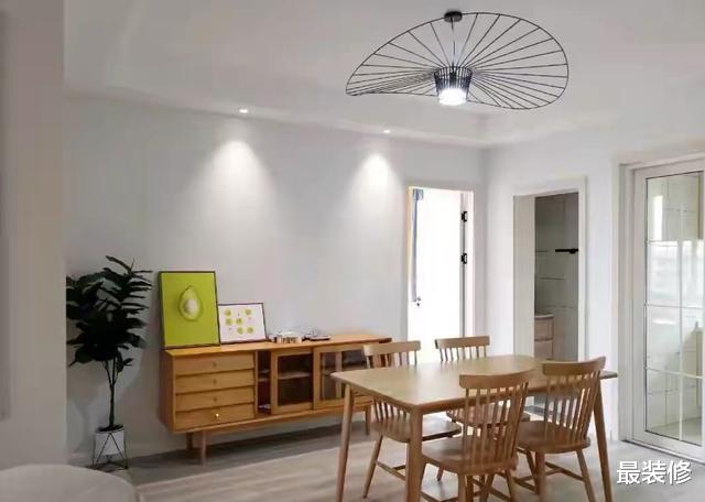 []精心装修的北欧风新房，配色温暖大气，花了心思效果就是不一样！