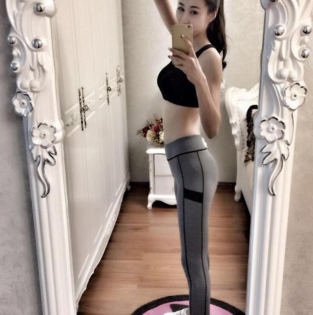 |带你看看瞿玮的家，平时家务都是瞿玮全包，难怪老婆身材这么苗条