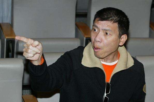 冯小刚|冯小刚和崔永元的恩仇，始于徐帆包的那一顿饺子