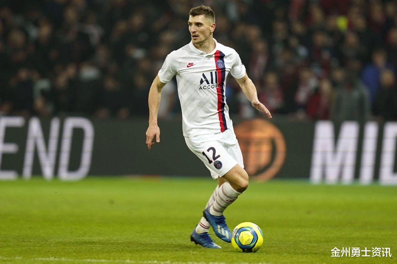 托马斯·默尼耶：穆帅寻到物美价廉后卫，抠门列维不愁了，一黑马杀出却欲截胡