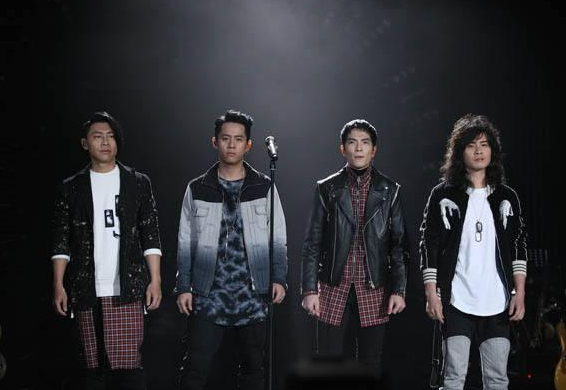 #谢霆锋#王俊凯与谢霆锋同等当导师？他根本就没有资格，网友：来搞笑的吧？