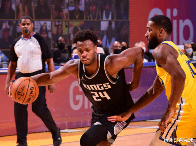 勇士队|狂胜31分！勇士7人上双暴打国王，库里爆砍30+9+8狠狠打脸希尔德