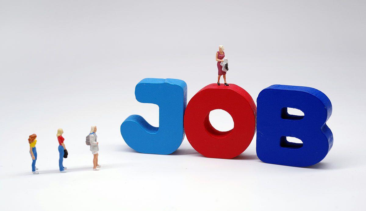 ：职场中学会这四种话，想要领导不喜欢都难