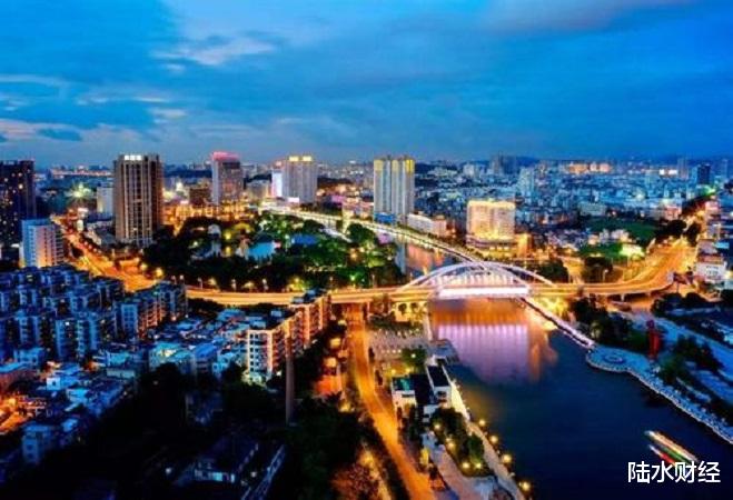 广东省|这个省GDP为22万亿，超越全球98%的国家，是广东省的2倍