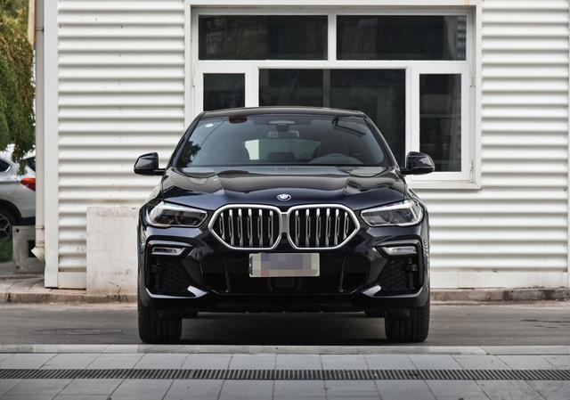 【宝马X6】豪华轿跑SUV鼻祖，4个月总销量仅780辆，宝马X6为何卖不动了？