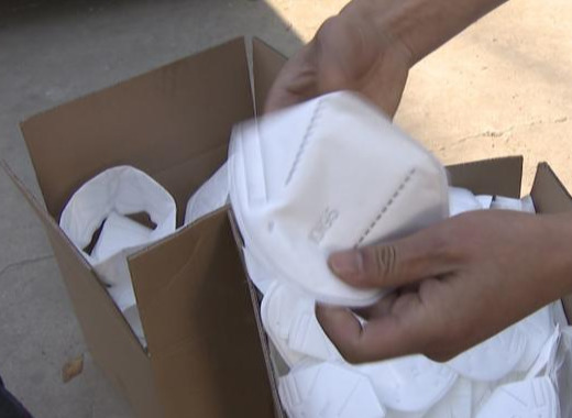 『小姨子』事发常州：东拼西凑68万买了台口罩机，没法用，还退不了！