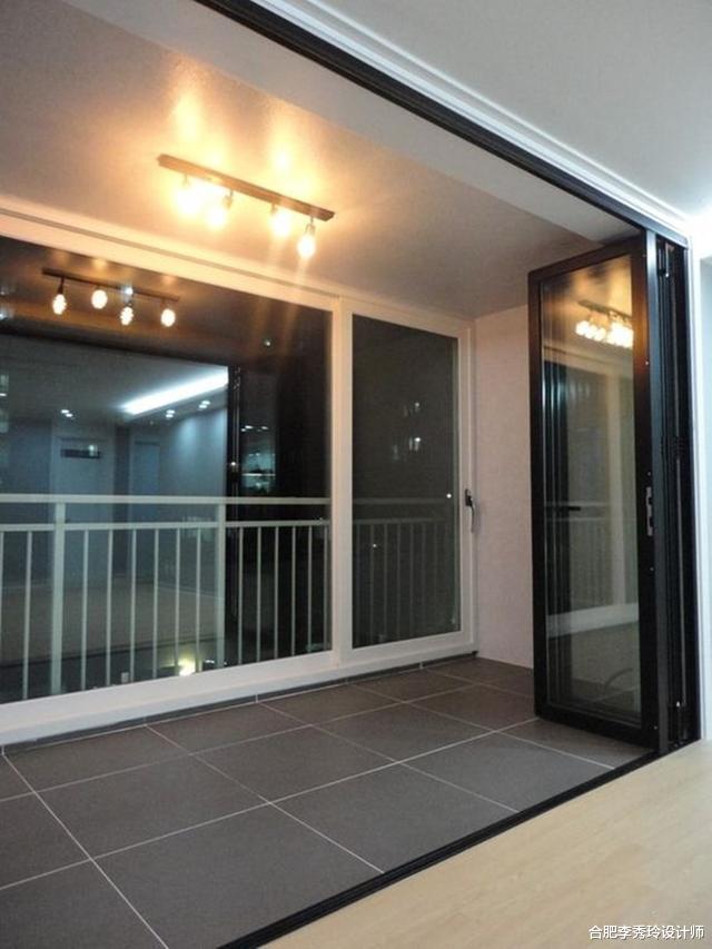 |有个地方你们忽略了,阳台靠窗十公分区域,就该打个“凹”型薄柜