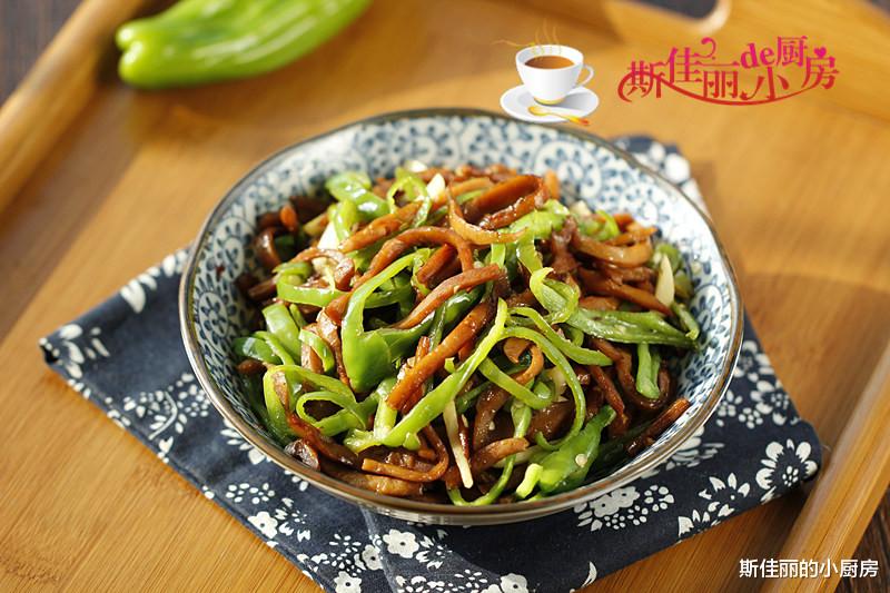 「青椒」这菜，1斤才3元，青椒和它是绝配，1周吃3次清肠燃脂，瘦出小蛮腰