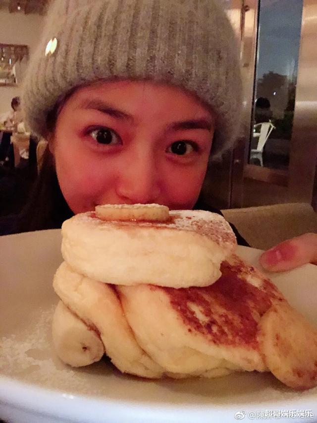 陈妍希▲陈晓的婚姻，都是陈妍希一个人在秀