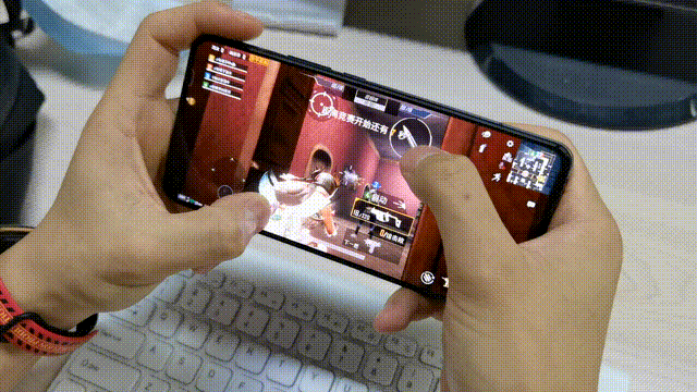 iQOO 5|各方面体验都出色，刚发布的iQOO 5已成为最值得入手的水桶机