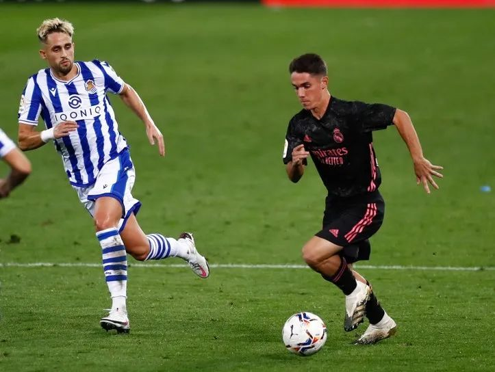 皇家马德里|皇马年轻化！赛季揭幕战四名00后登场，憾平对手但未来可期！