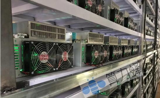 『人民币』比特币矿场“挖矿”众生相，大矿场月百万电费，两月入七千万