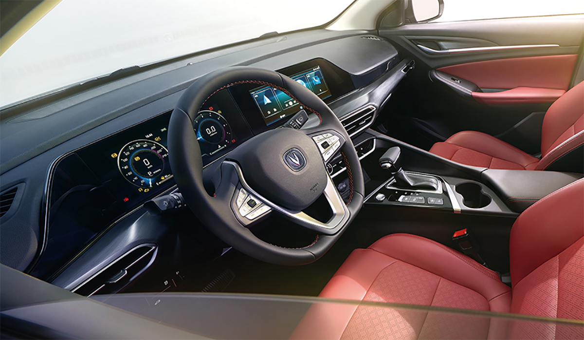 长安逸动|长安逸动凭什么月销量达18247辆？拆开盘点一下！