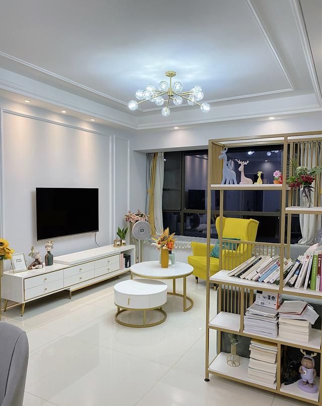 |新房花20万的装修效果,全屋橱柜定制简洁漂亮,最满意客厅!