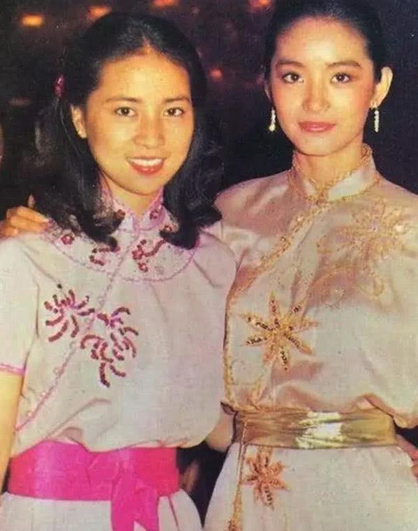 冯小刚|生子前一天和成龙领证,婚后分居18年,林凤娇没你想得那么简单