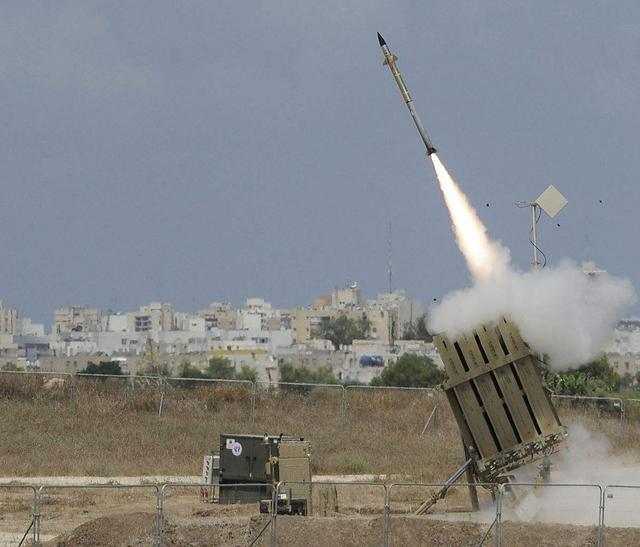 12枚火箭彈氣勢洶洶，以色列緊急拉響警報，戰機連續發動三波空襲-圖3