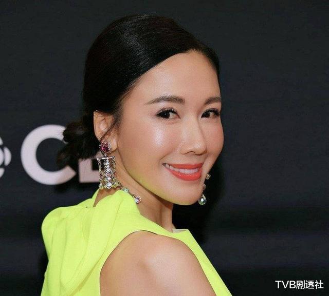 「楚云飞」期待！TVB神剧《金宵大厦2》八月开拍，女主角李施嬅确定回巢参演开出三大条件