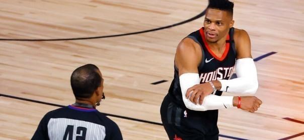 火箭队|疯狂3换1？考文顿+豪斯或与顶级内线互换东家，哈登迎最强搭档