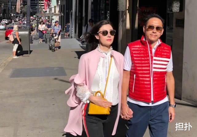 许晋亨▲许晋亨为何有底气放弃何超琼，家族坐拥8百亿物业，一年收租十亿