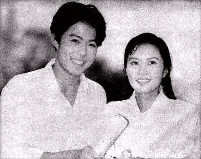 張鐵林的風流史：娶過外國妻，有幾個私生兒女-圖7